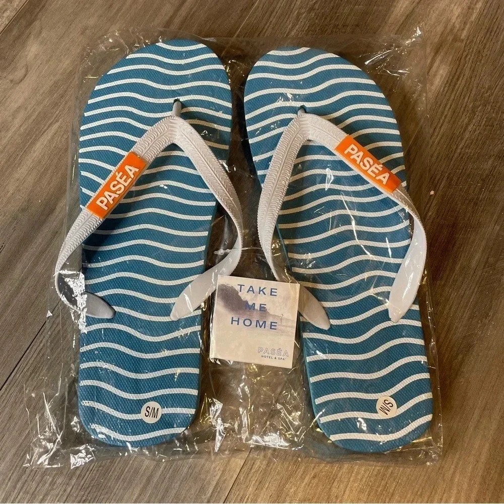 🆕Pasea Hotel in Huntington Beach Women’s flip flops